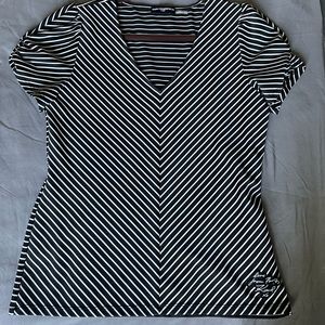 Karl Lagerfeld striped fitted shirt, very flattering! Worn once.